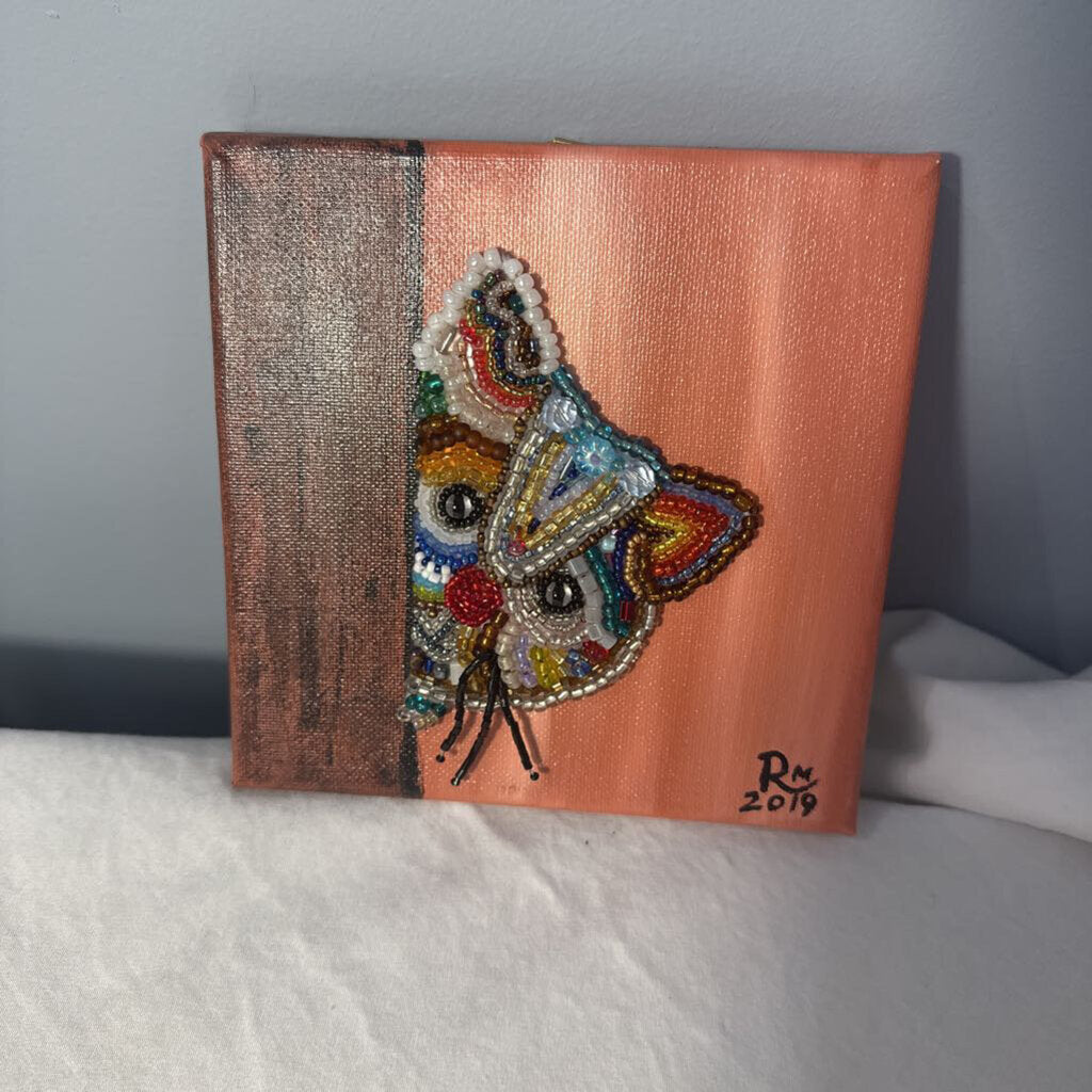 Beaded Kitty Kat Art