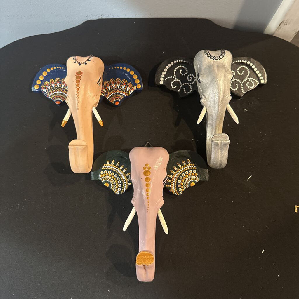 Dot Mandala elephant small