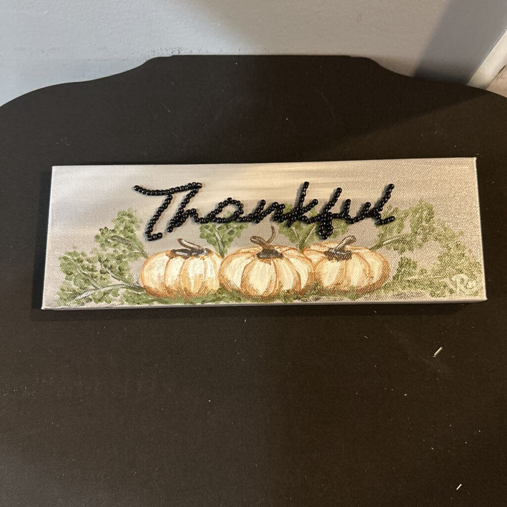 beaded thankful sign