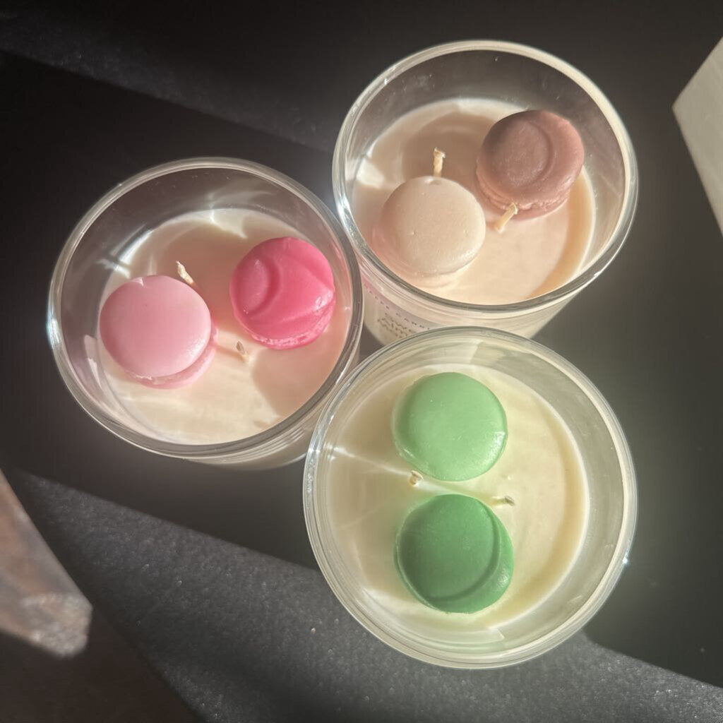 Macaron Candle