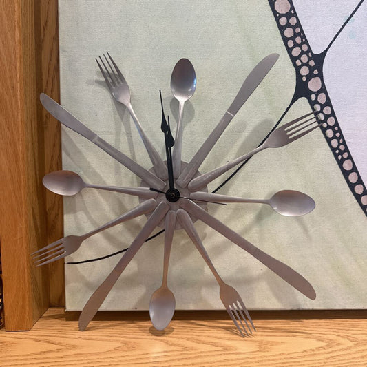 Matte Finish Silverware Clock